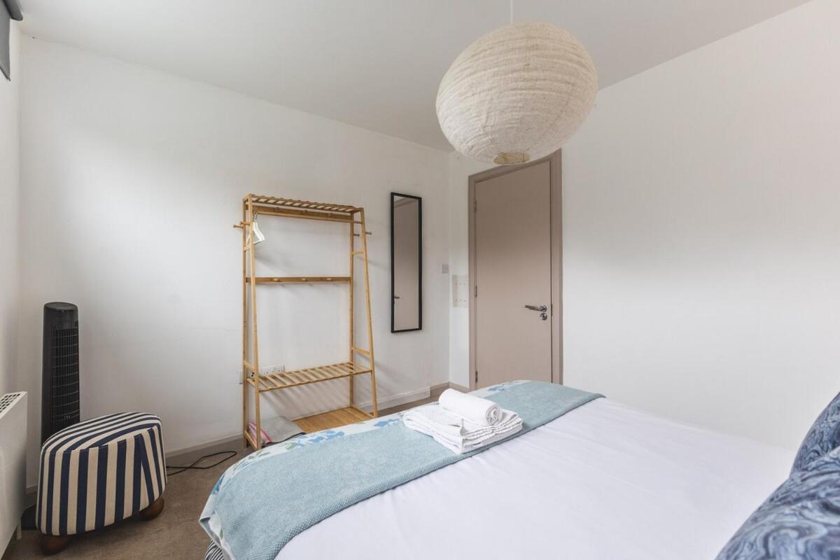 Appartamento Chic & Trendy 1-bed In Wimbledon Londra