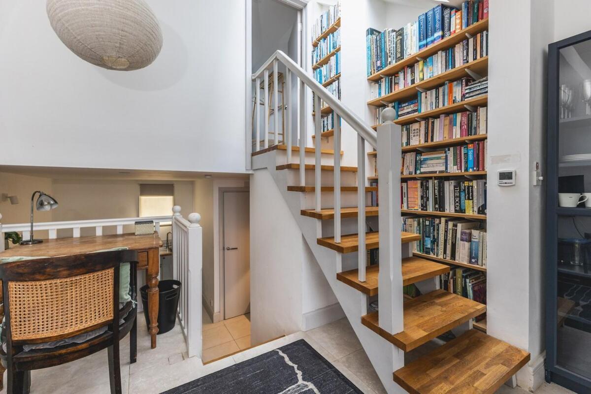 Chic & Trendy 1-bed In Wimbledon Apartment London